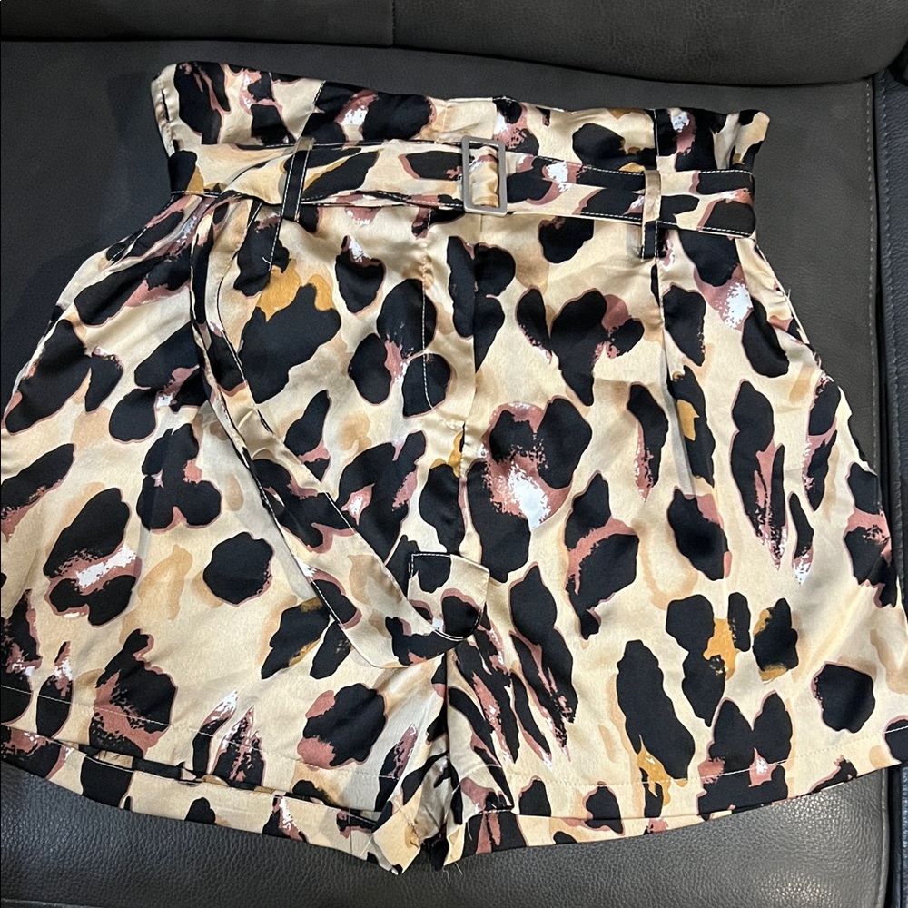 High-Waist Paperbag Leopard Belted Shorts